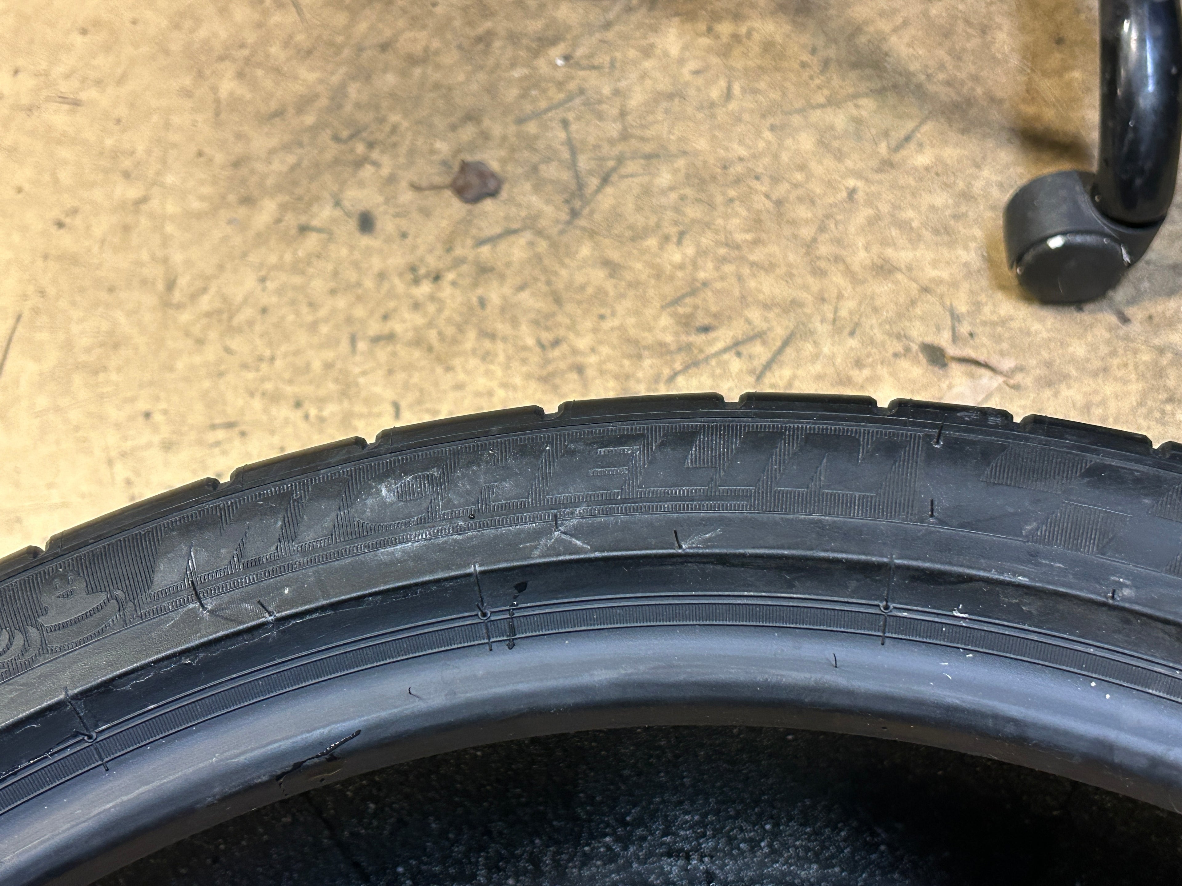 MICHELIN PILOT SUPER SPORT BSW P 325 30 21 108Y XL UHP TIRE 74995