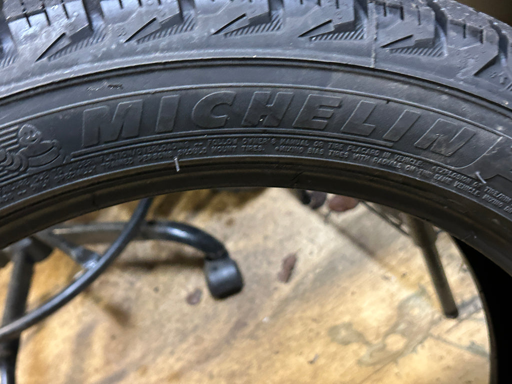 MICHELIN X-ICE SNOW BSW P 235 45 18 98H XL STUDLESS WINTER TIRE 63709