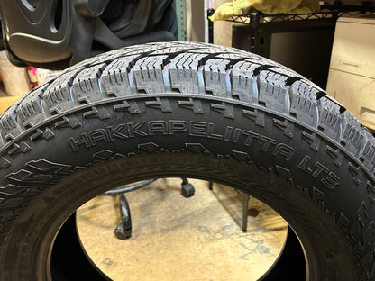 NOKIAN HAKKAPELIITTA LT3 BSW LT 245 70 17 119/116Q 10PLY WINTER TIRE T430954