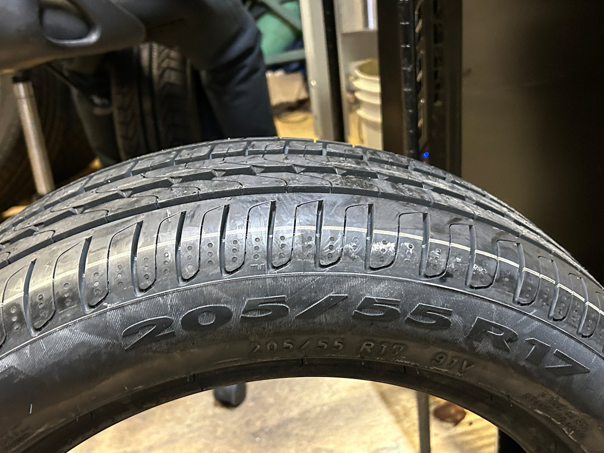 PIRELLIA CINTURATO P7 RUNFLAT BSW P 205 55 17 91V UHP TIRE 2392100