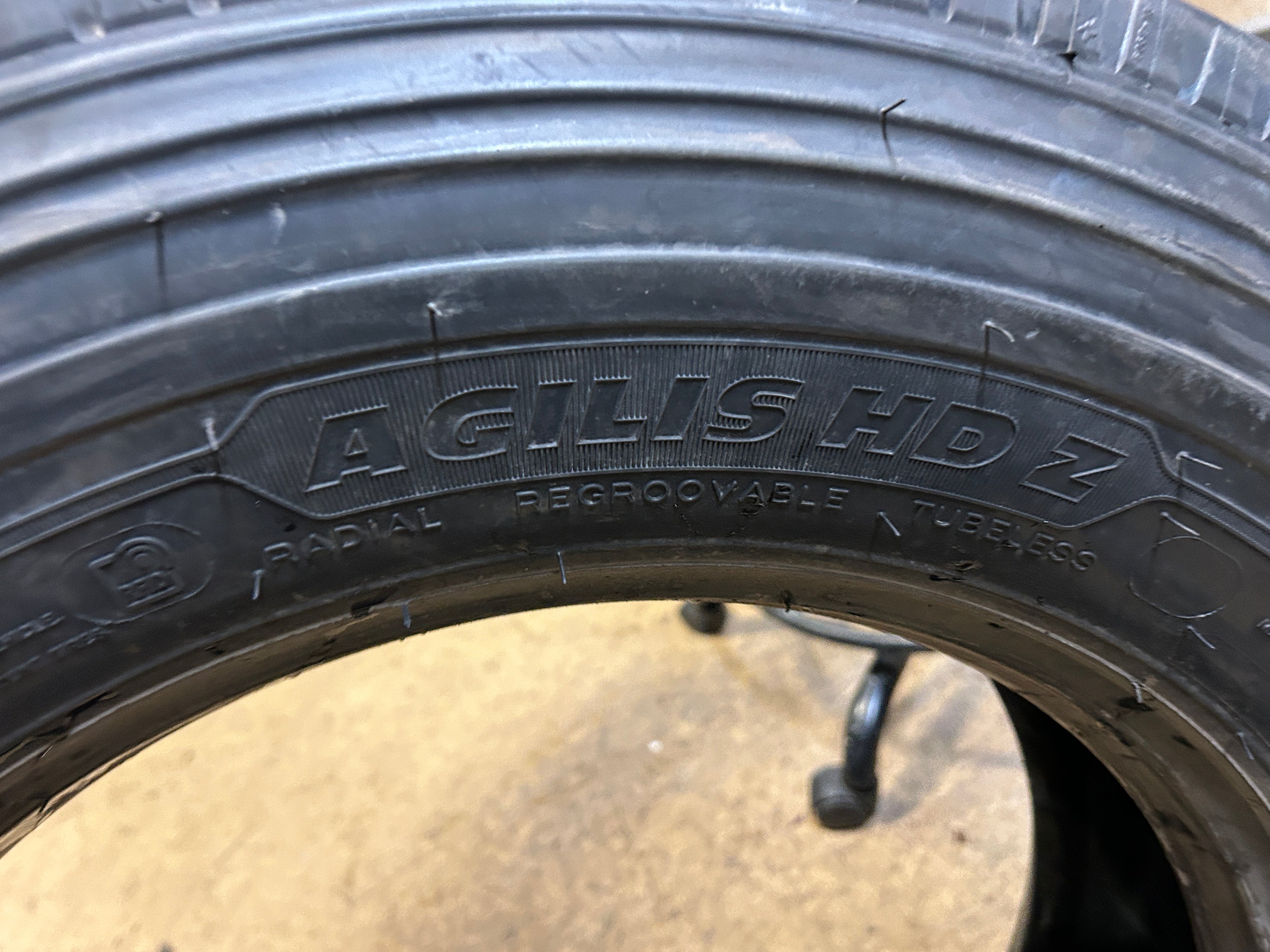 MICHELIN AGILIS HD Z BSW LT 245 70 19.5 136/134N 16PLY ALL POSITION TIRE 72392