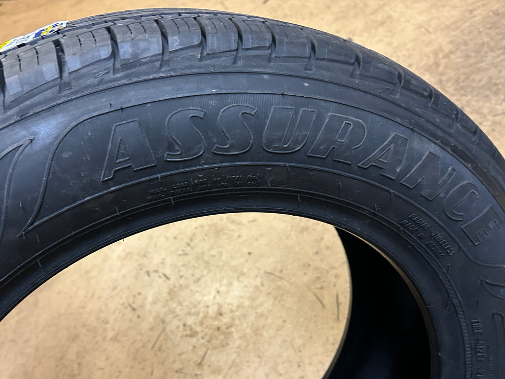 2 GOODYEAR ASSURANCE MAXLIFE BSW P 215 60 16 95V ALL SEASON TIRE 110571545