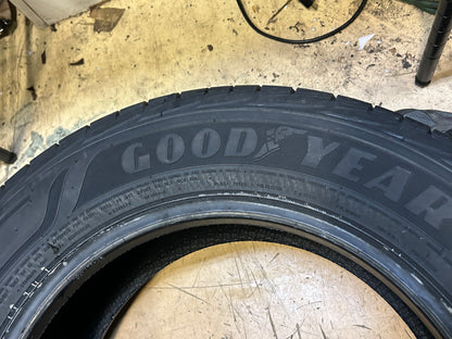 GOODYEAR ASSURANCE COMFORTDRIVE BSW P 215 60 16 95V ALL SEASON TIRE 413571582