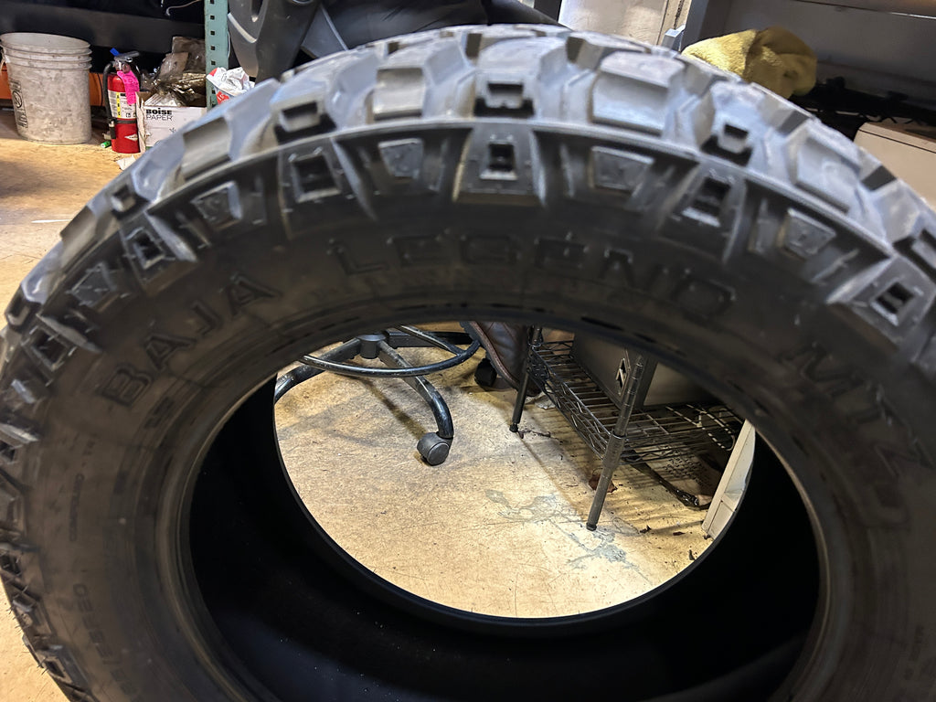 MICKEY THOMPSON  BAJA LEGENDS MTZ BSW LT 295 55 20 123/120Q 10PLY MUD TERRAIN TIRE 331128005