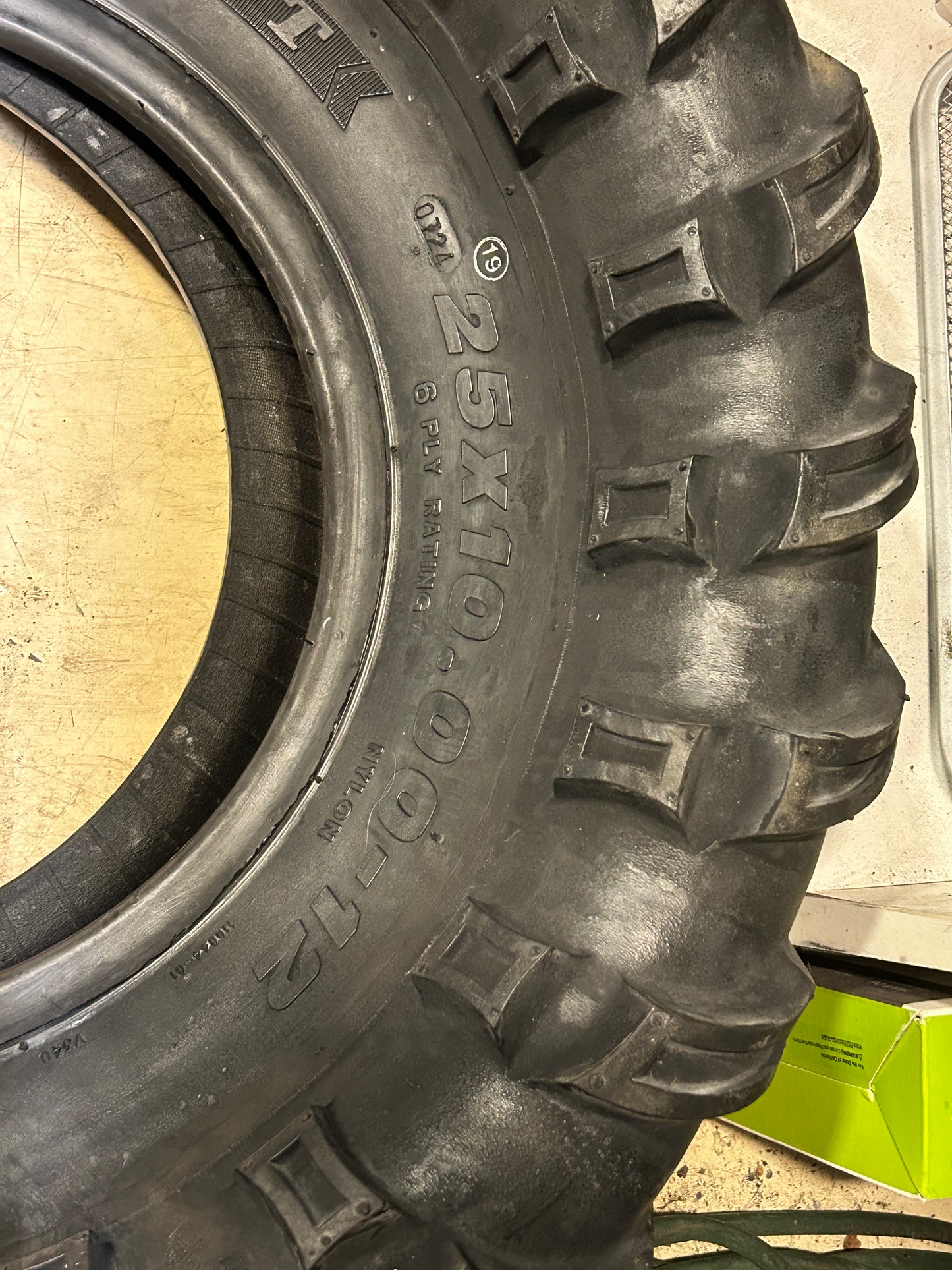 GBC DIRT DEVIL A/T BSW P 25 10 12 6PLY ATV/UTV TIRE AR1230