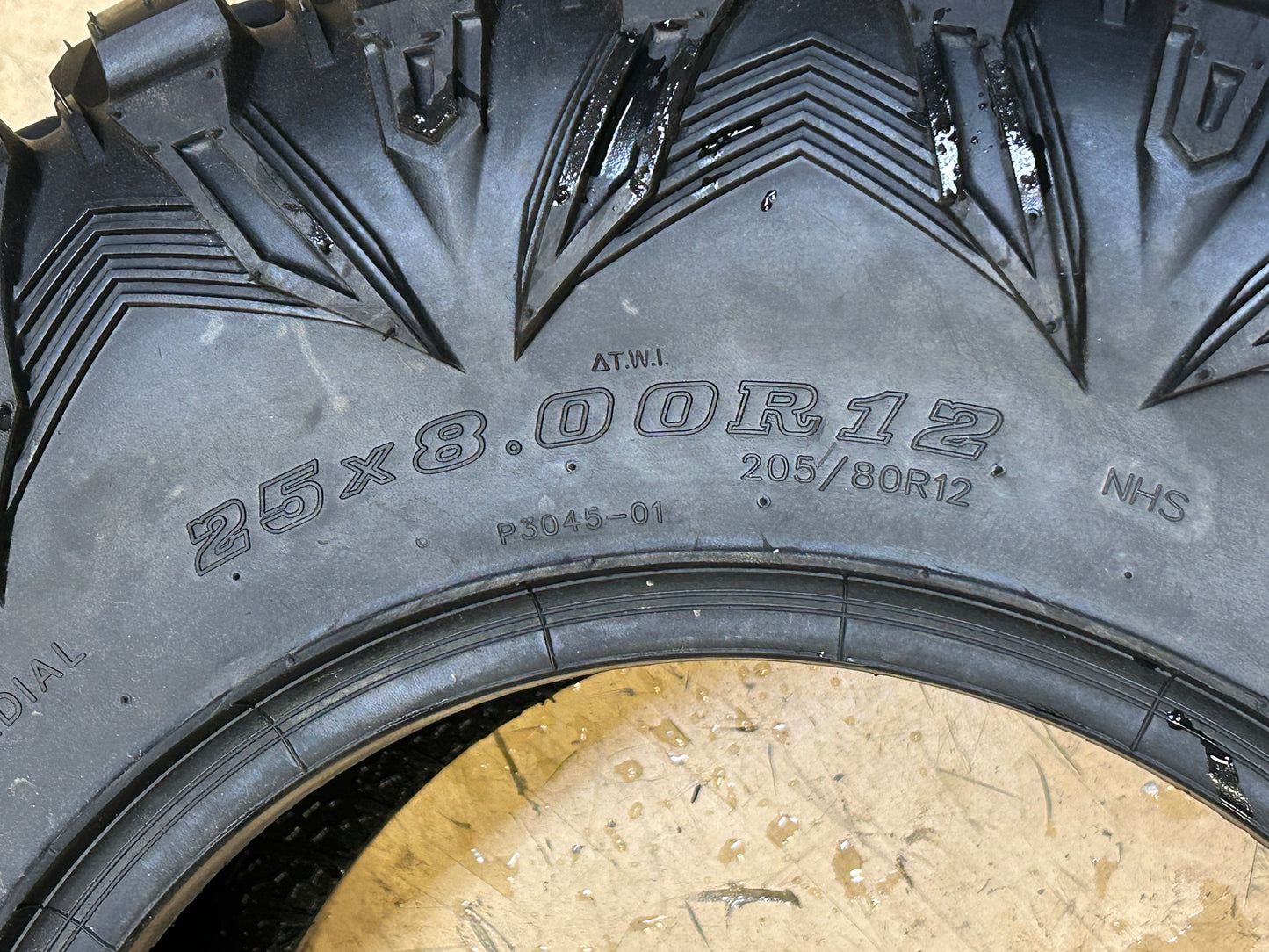 QB QBT846 BSW 25 8 12 46M 8PLY ATV/UTV TIRE 609493