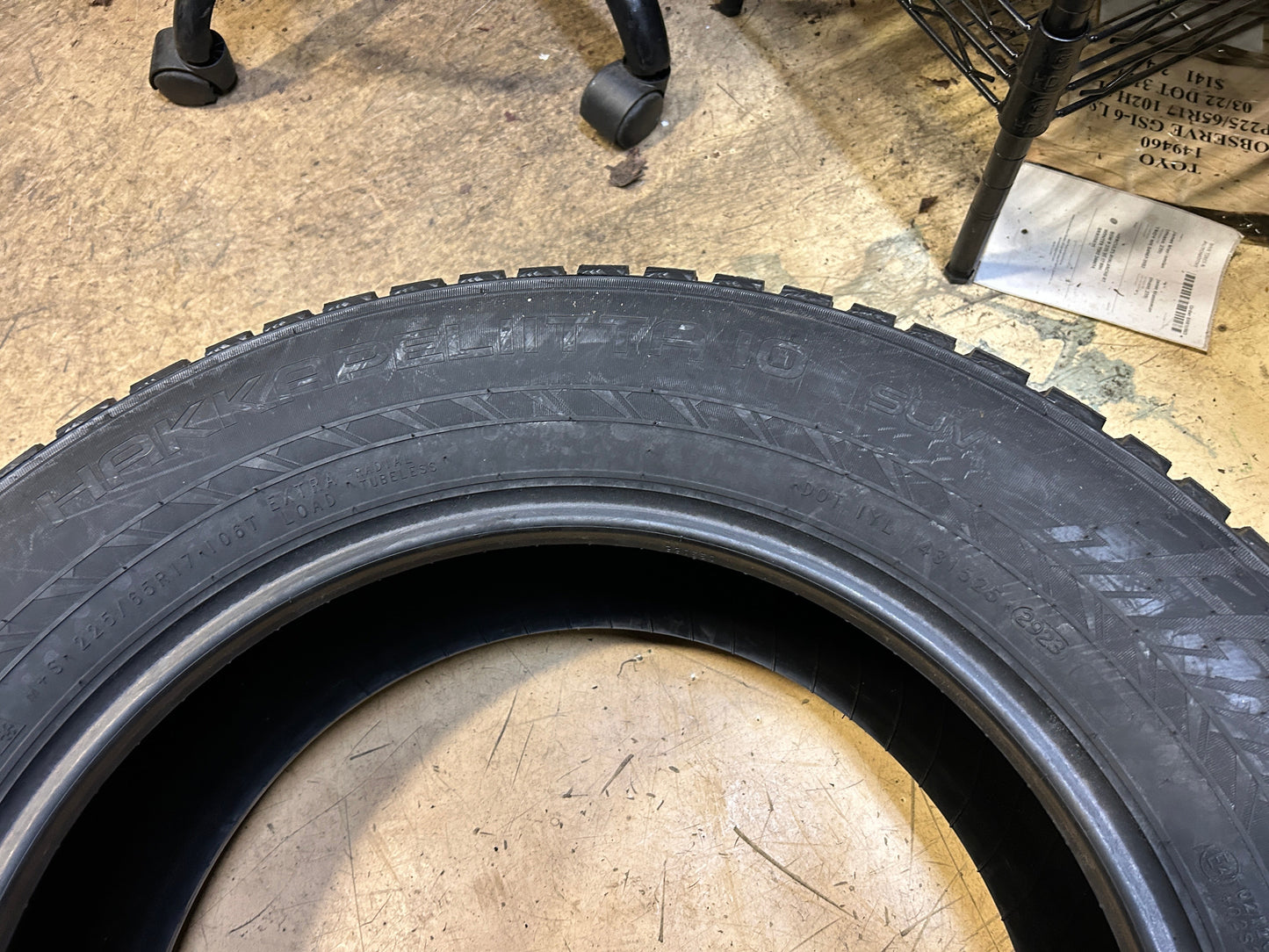 NOKIAN HAKKAPELIITTA 10 SUV STUDDED BSW P 225 65 17 108T XL WINTER TIRE TS32767