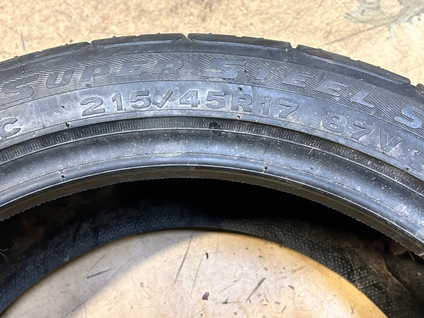 NOS FEDERAL SUPER STEEL 595 BSW P 215 45 17 87V UHP TIRE 14AK7A