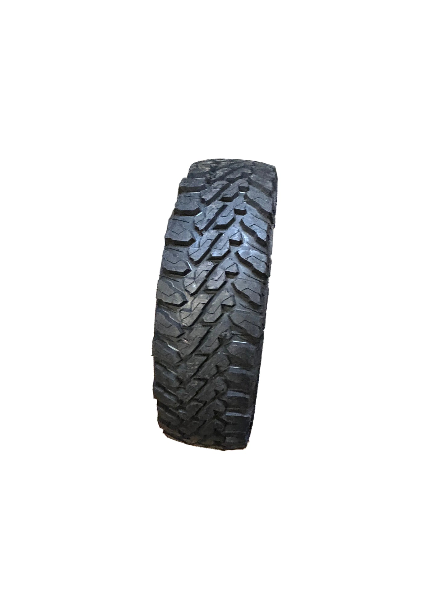 YOKOHAMA GEOLANDER M/T BSW LT 255 75 17 111/108Q 6PLY MUD TERRAIN TIRE 110133319