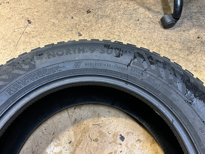 NORDMAN NORTH 9 SUV  BSW P 225 65 17 106T XL WINTER TIRE T432915