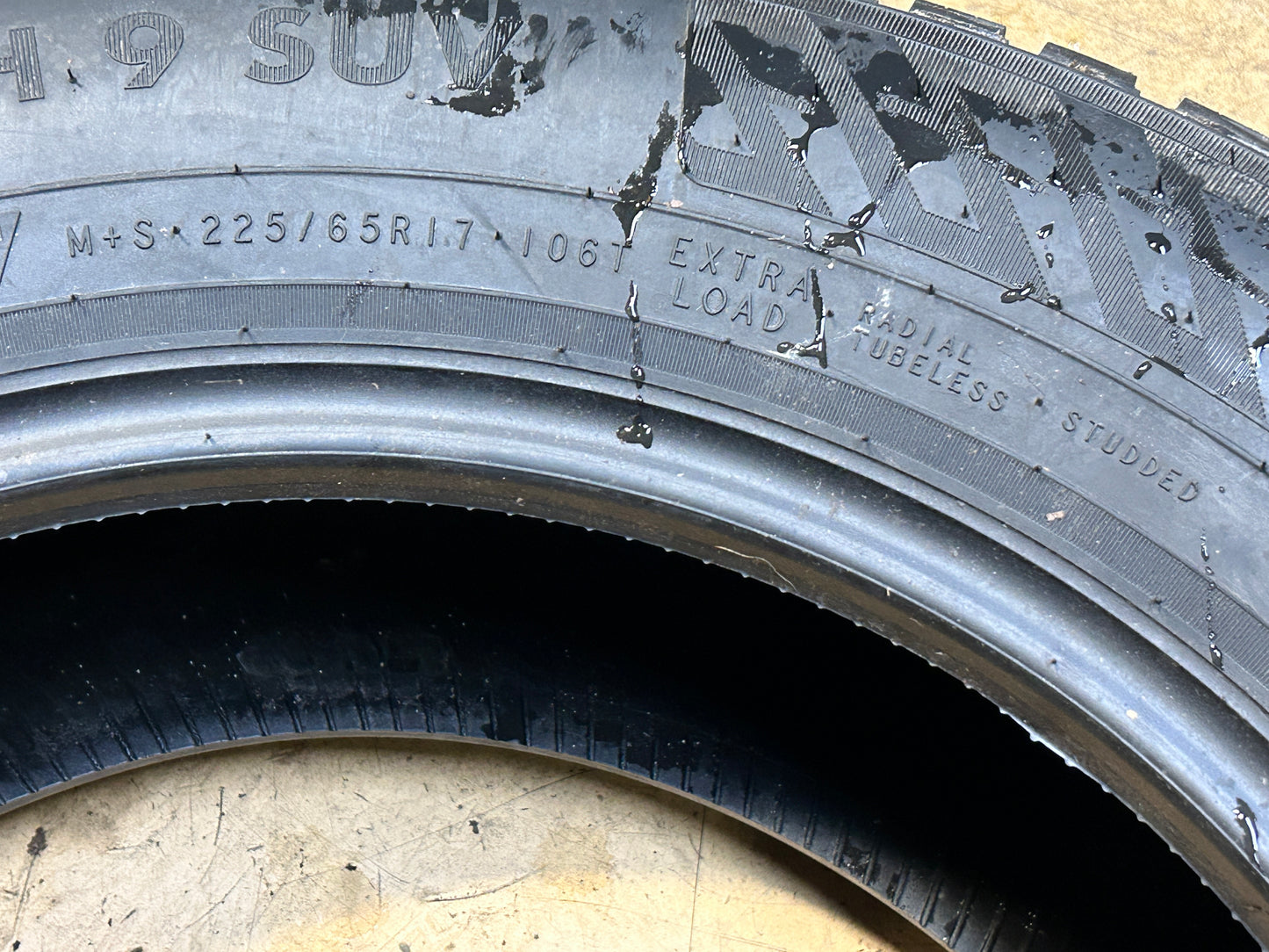 NORDMAN NORTH 9 SUV  BSW P 225 65 17 106T XL WINTER TIRE T432915