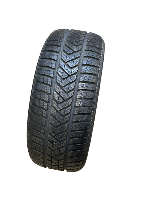 PIRELLI WINTER SOTTOZERO 3 BSW P 235 40 18 95V XL WINTER TIRE 2398000