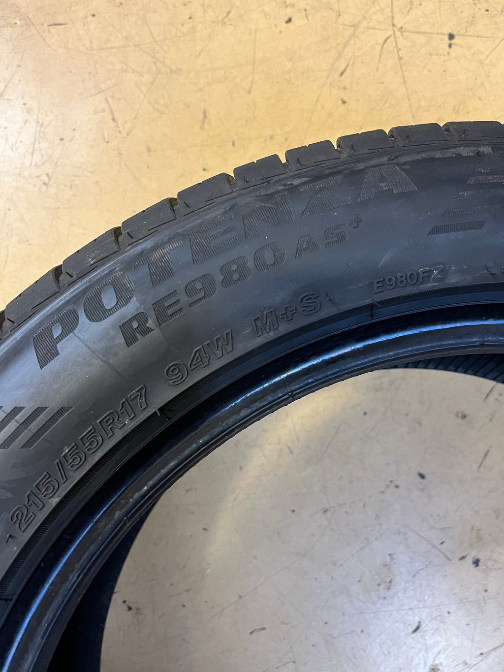BRIDGESTONE POTENZA RE980 AS PLUS BSW P 215 55 17 94W SL  ALL SEASON TIRE 012755