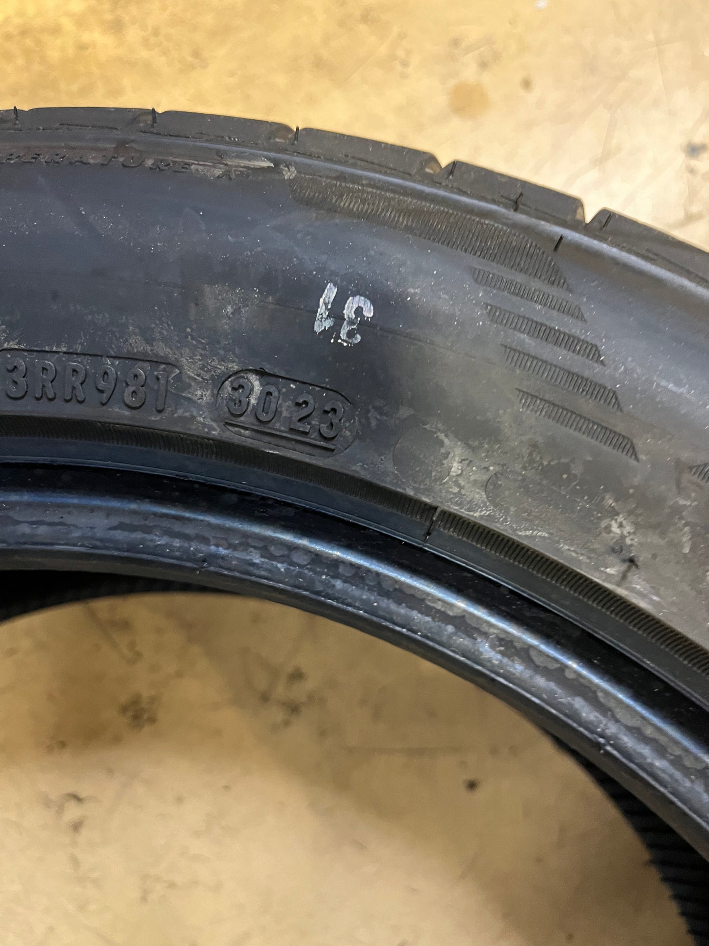 BRIDGESTONE POTENZA RE980 AS PLUS BSW P 215 55 17 94W SL  ALL SEASON TIRE 012755