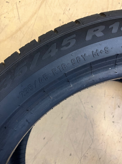 PIRELLI P ZERO ALL SEASON PLUS 3 ELECT (NCS ELT) P 235/45 18 98Y