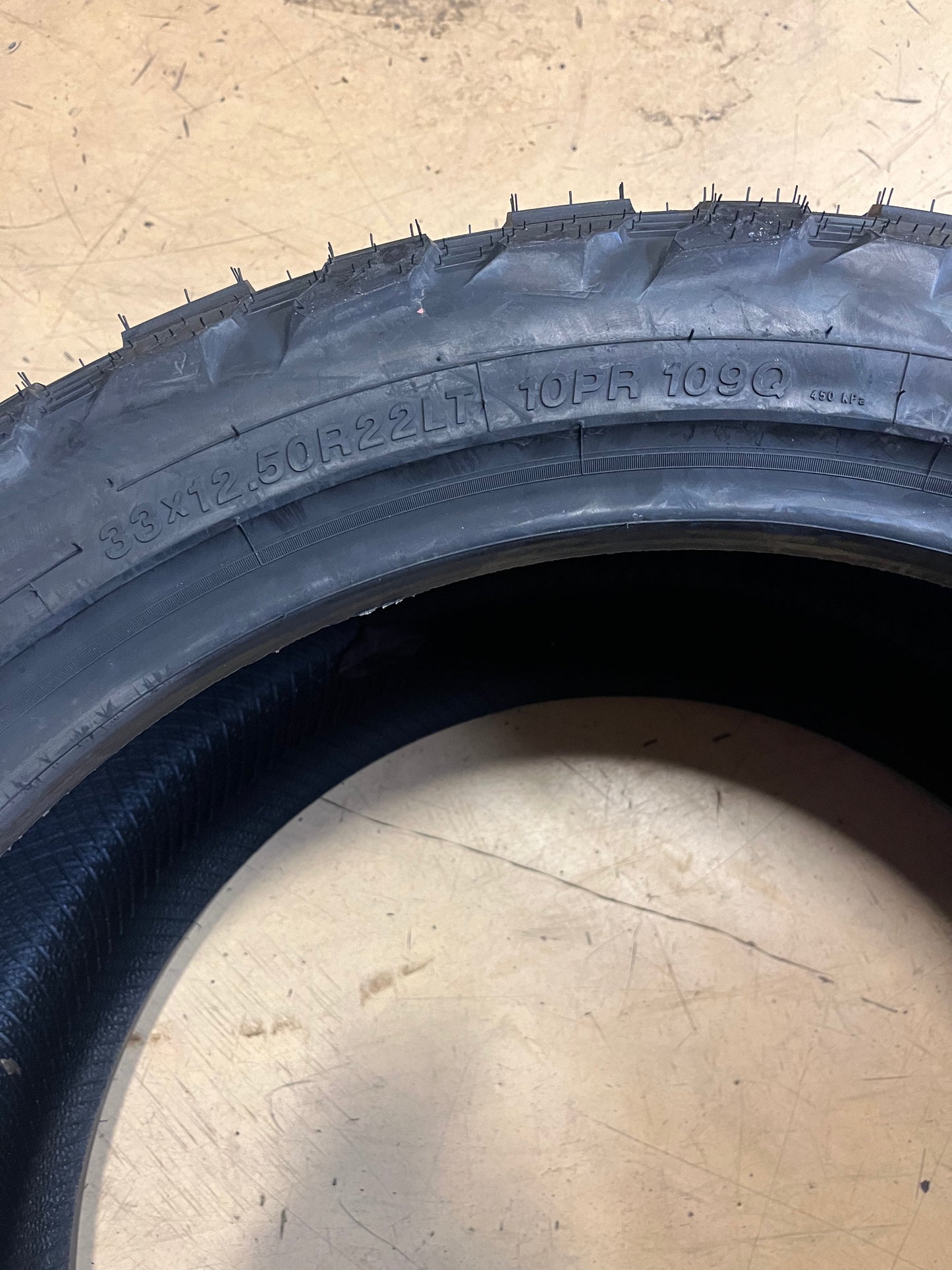 2 LANDSPIDER WILDTRAXX MT BSW LT 33 12.5 22 109Q LRE 10PLY  TIRES EMT021