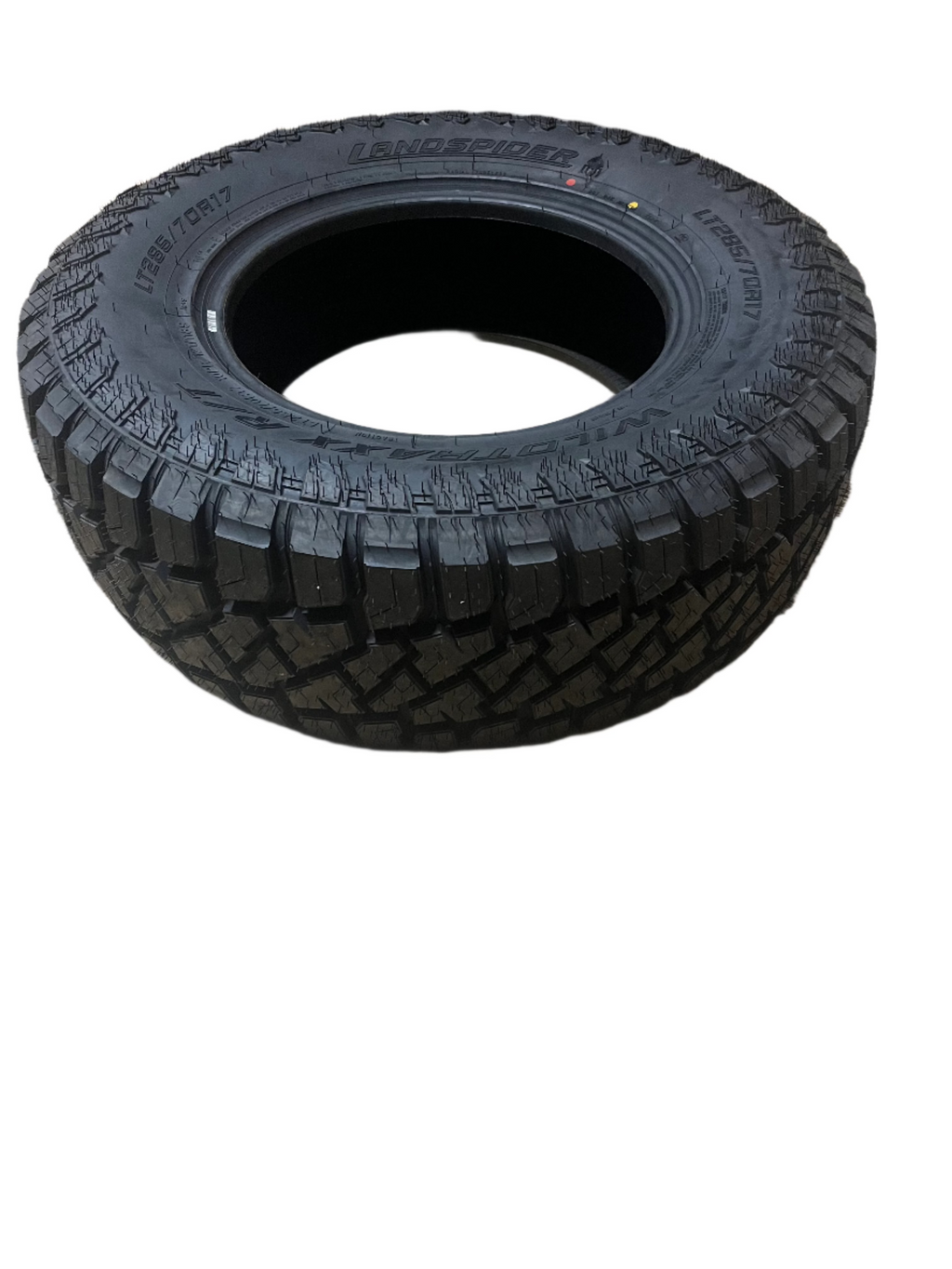 LANDSPIDER WILDTRAXX R/T RUGGED TERRAIN A/S LT 285 70 17 121/118S LRE TIRE FRT005A