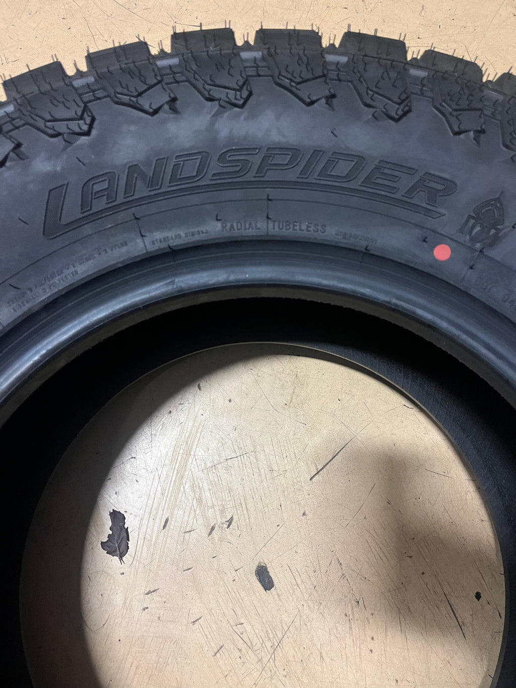 LANDSPIDER WILDTRAXX R/T RUGGED TERRAIN A/S LT 285 70 17 121/118S LRE TIRE FRT005A