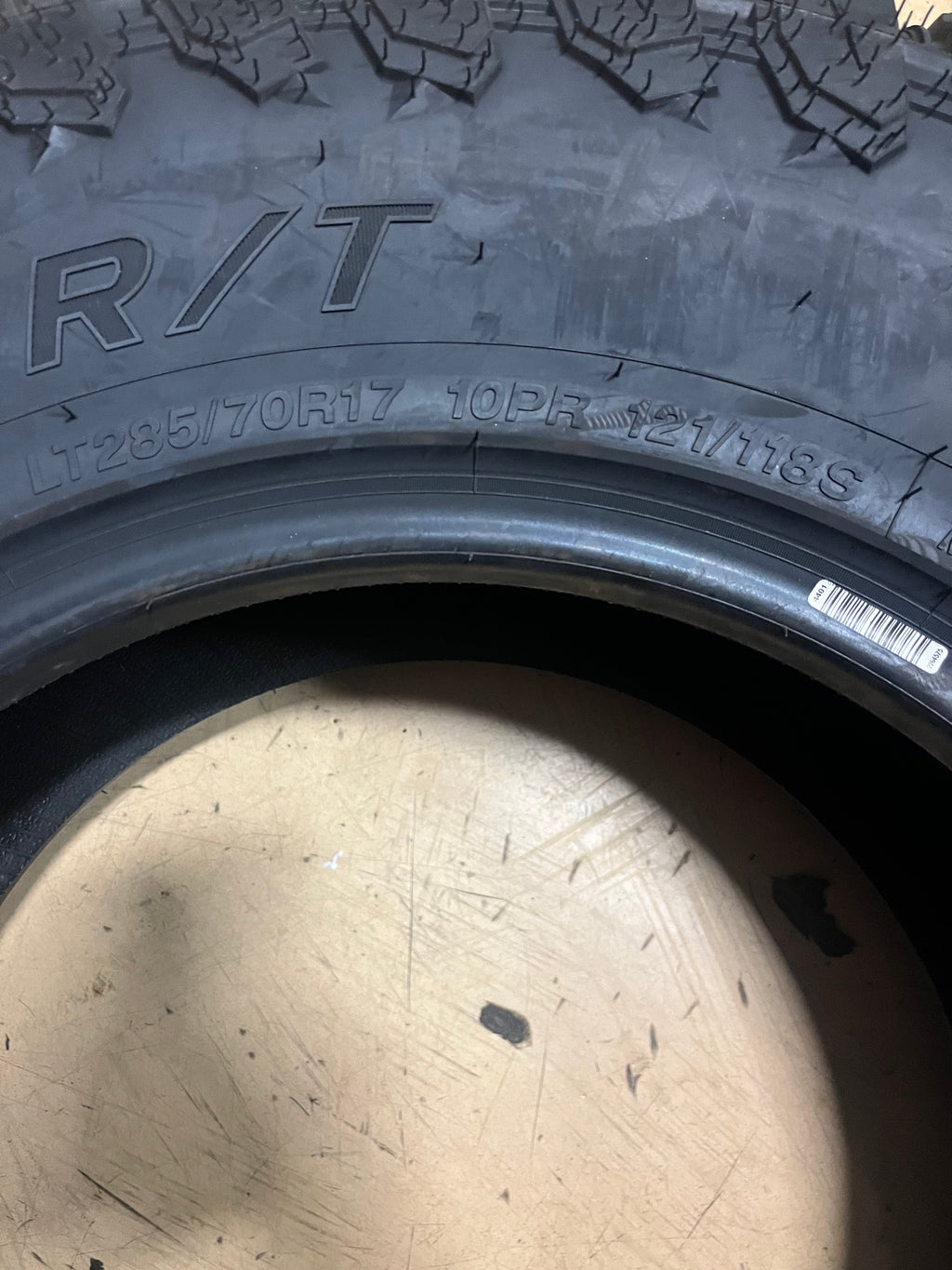 LANDSPIDER WILDTRAXX R/T RUGGED TERRAIN A/S LT 285 70 17 121/118S LRE TIRE FRT005A
