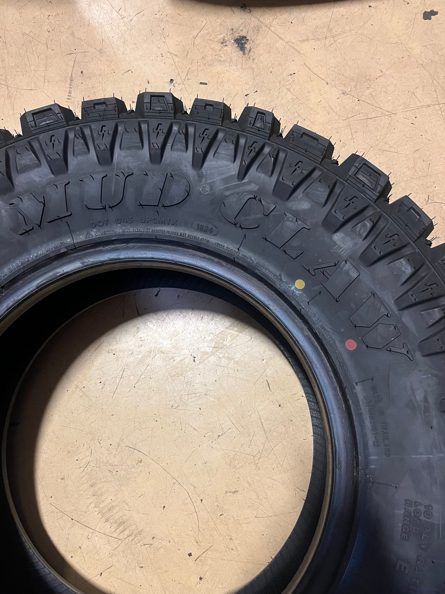 1 MUD CLAW COMP MTX LT 235 85 R16 120/116S LRE 10 PLY BSW TIRE  1192416833
