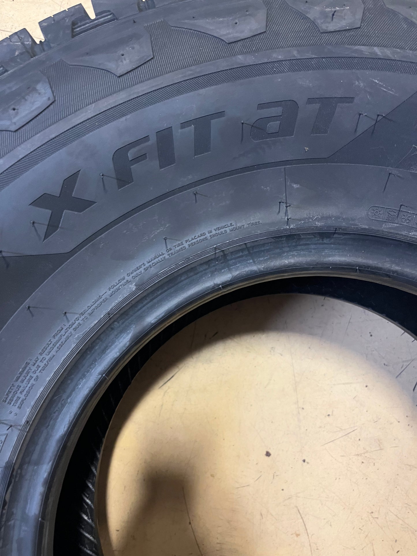 1 LAUFEEN X FIT AT LT33 12.50 15 108S LRC 6 PLY  BSW TIRE 2021149