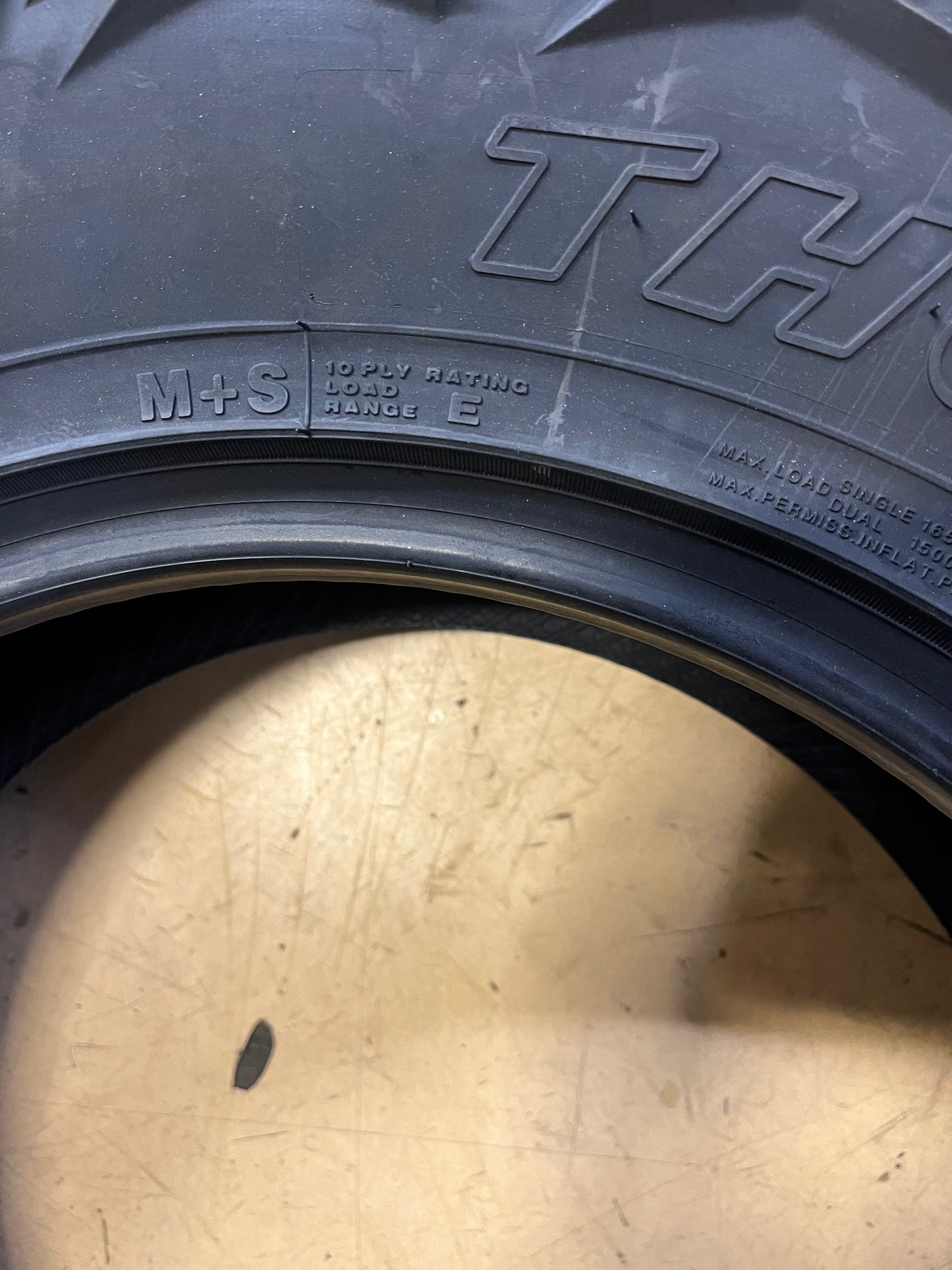 THUNDERER TRAC GRIP M/T R408 BSW LT 275 70 18 125/122Q 10PLY MUD TIRE TH2472
