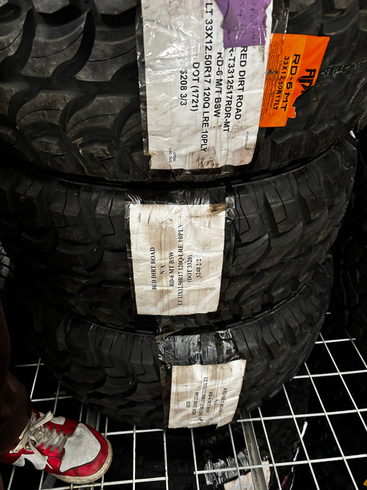 (TODO) RED DIRT ROAD RD-6 MT LT 33 12.5 17 120Q LRE 10 PLY MUD TERRAIN TIRE T3312517RDR