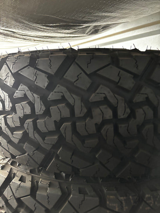 (TODO) VENOM POWER TERRA HUNTER XT LT 245 75 16 120/116Q LRE 10 PLY ALL TERRAIN TIRE TVPXT27