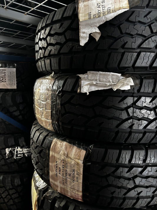 (TODO) 2 IRONMAN ALL COUNTRY AT LT 255 70 18 113T SL ALL TERRAIN TIRES 92829