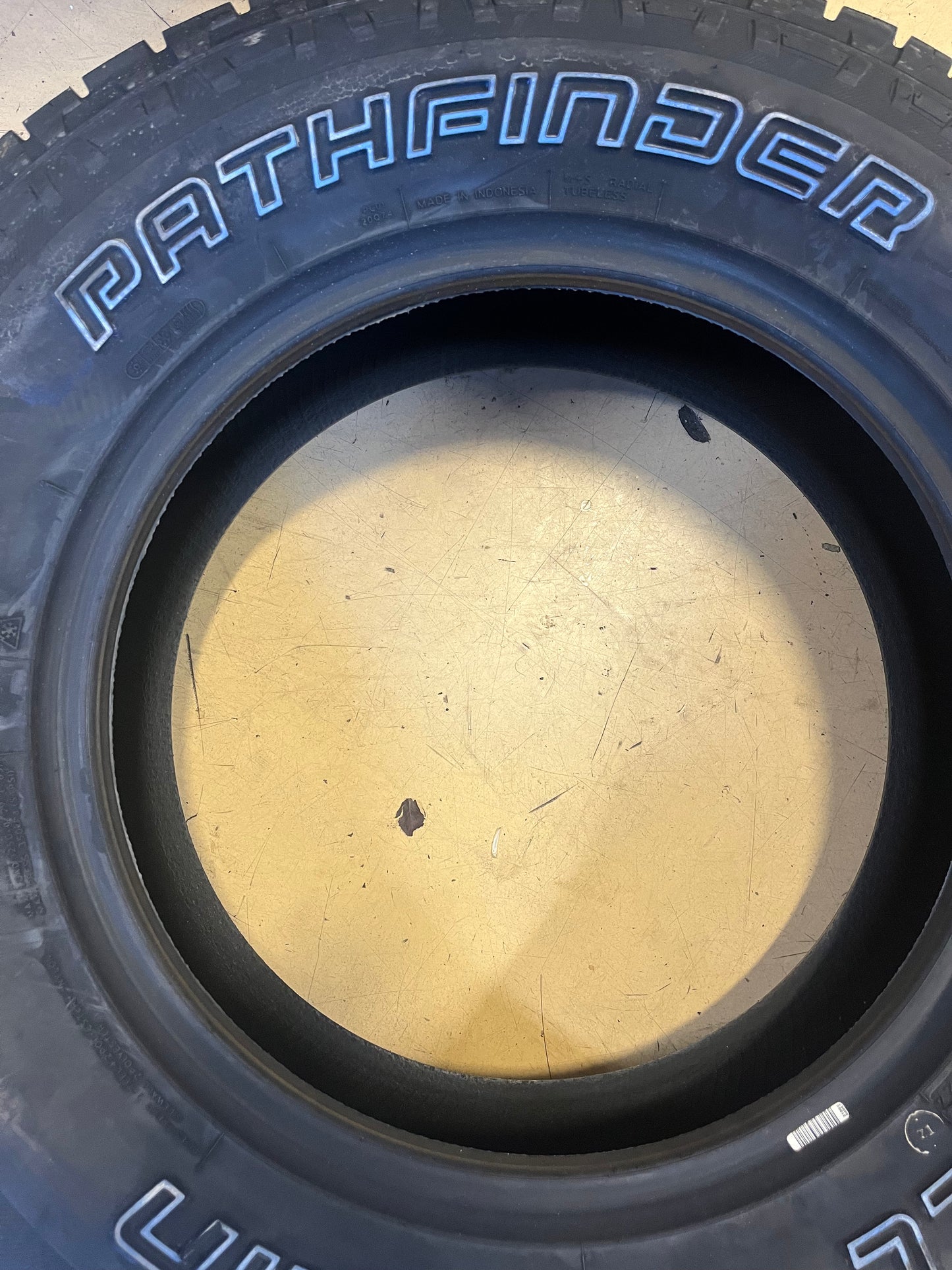 1 PATHFINDER ALL TERRAIN P 275 65 18 116T OWL ALL TERRAIN TIRE 24240 ALL SEASON