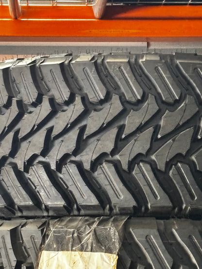(TODO) 4 ATTURO TRAIL BLADE MT LT 35 12.5 17 121Q LRE 10 PLY MUD TERRAIN TIRES