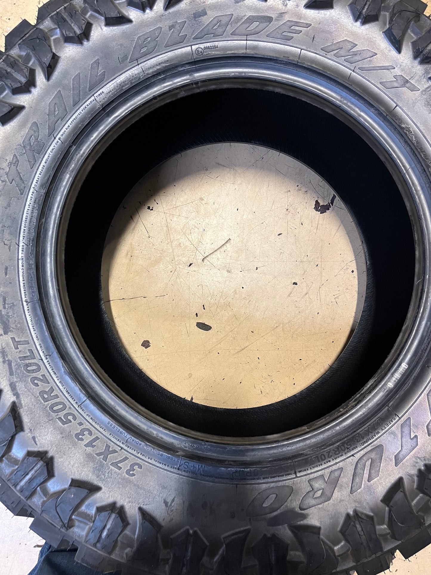 ATTURO TRAIL BLADE M/T LT 37 13.5 20 127Q LRE 10 PLY MUD TERRAIN TIRE  TBMTI0045399