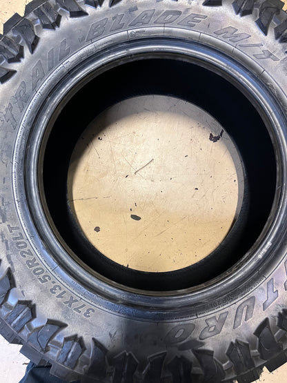 ATTURO TRAIL BLADE M/T LT 37 13.5 20 127Q LRE 10 PLY MUD TERRAIN TIRE  TBMTI0045399