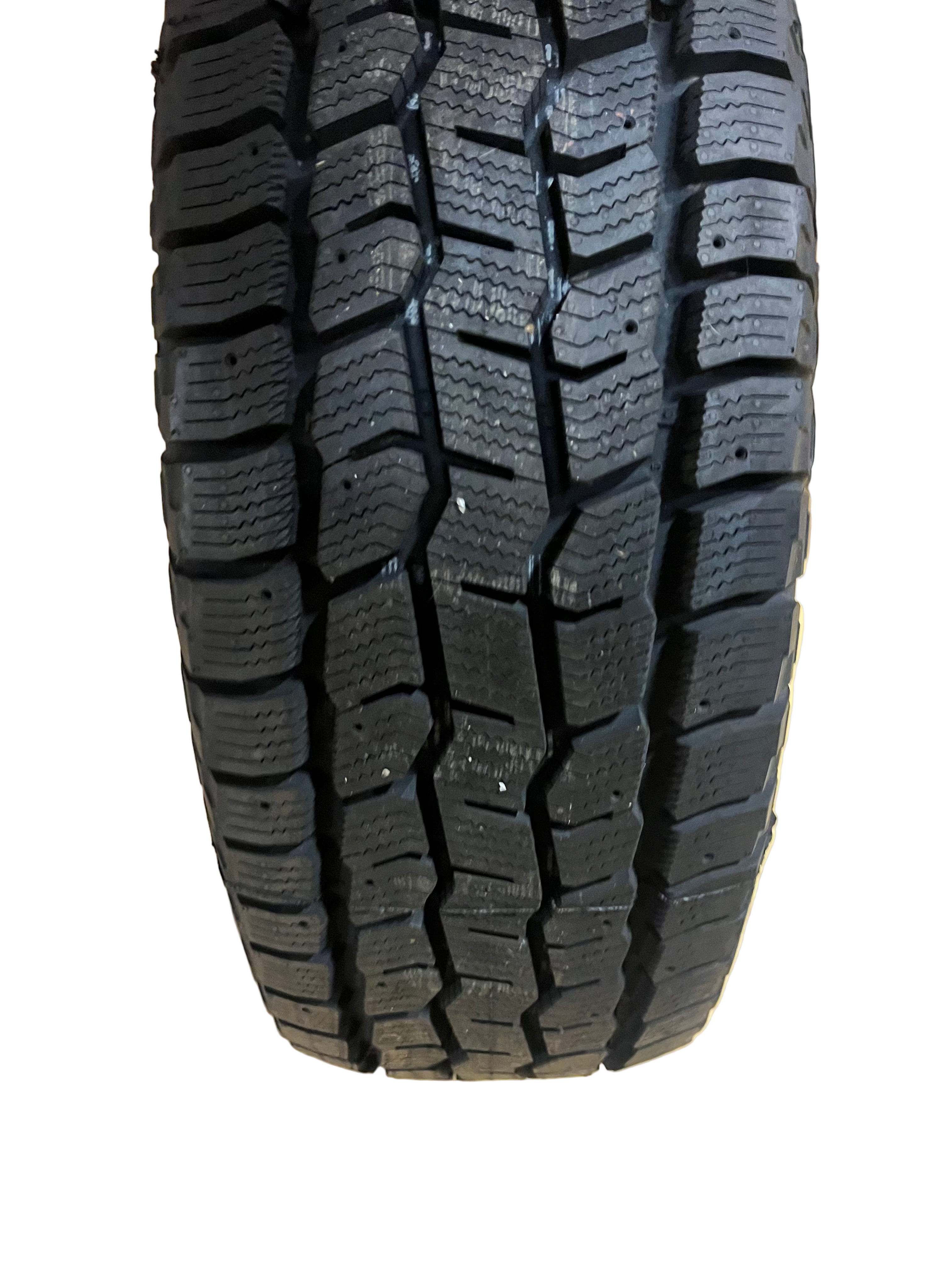 2 COOPER DISCOVERER SNOW CLAW BSW P 285 75 16 126/123R WINTER TIRE 170175005