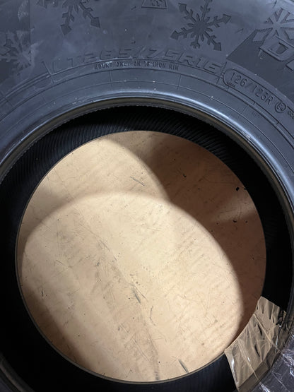 2 COOPER DISCOVERER SNOW CLAW BSW P 285 75 16 126/123R WINTER TIRE 170175005
