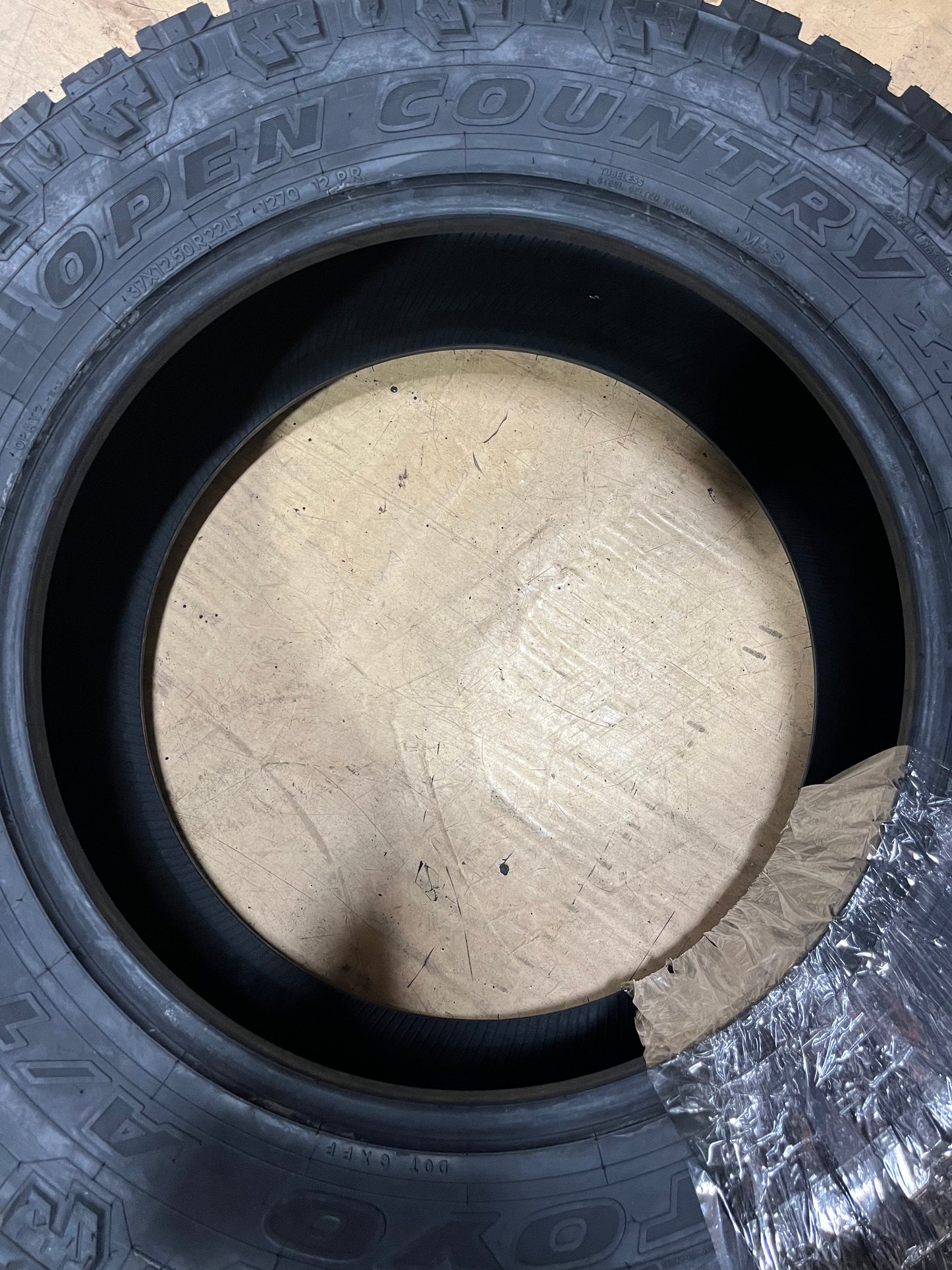 TOYO OPEN COUNTRY A/T II  LT 37 12.5 22 127Q LRF 12PLY ALL TERRAIN TIRE 353120