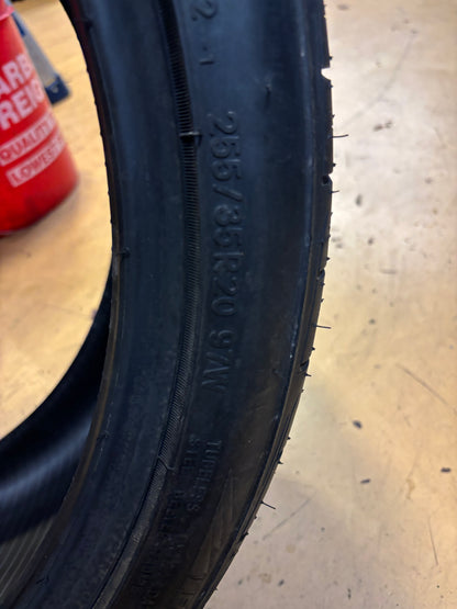 2 TOYO EXTENSA HP II BSW P 255 35 20 97W ALL SEASON TIRE 196380