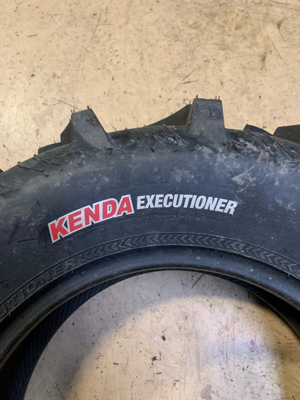 NOS KENDA EXECUTIONER K538 BSW AT 28 9 14 6PLY ATV/UTV TIRE 085381465C1