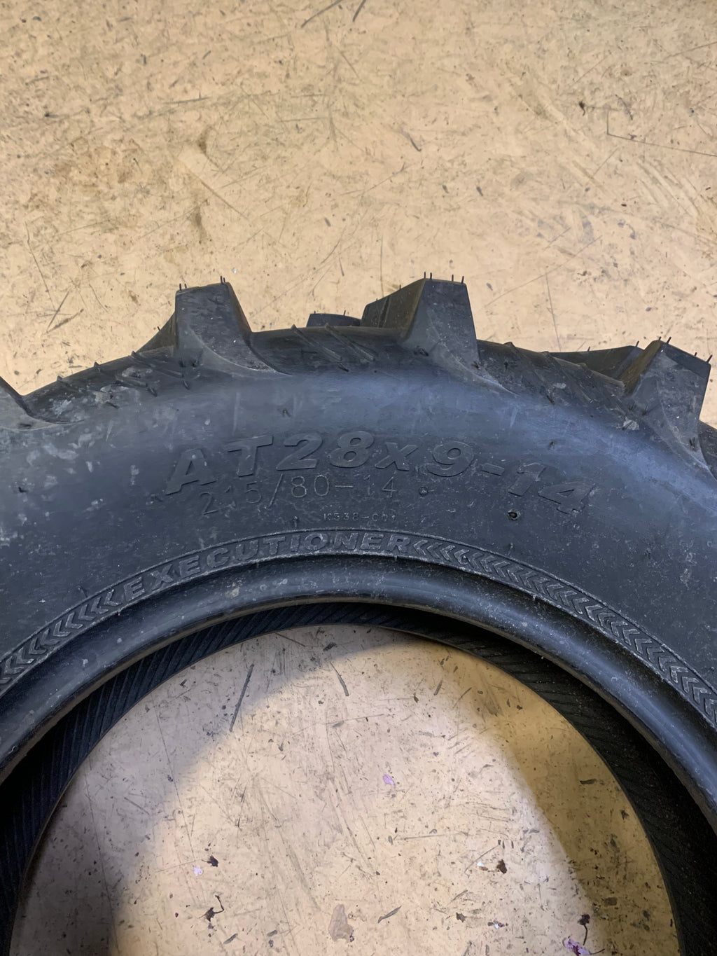 NOS KENDA EXECUTIONER K538 BSW AT 28 9 14 6PLY ATV/UTV TIRE 085381465C1