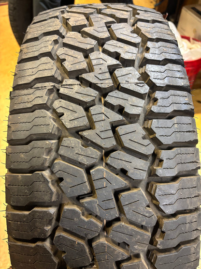FALKEN WILDPEAK A/T3W BSW LT 275 65 18 123/120Q LRE 10PLY ALL TERRAIN TIRE 28030803