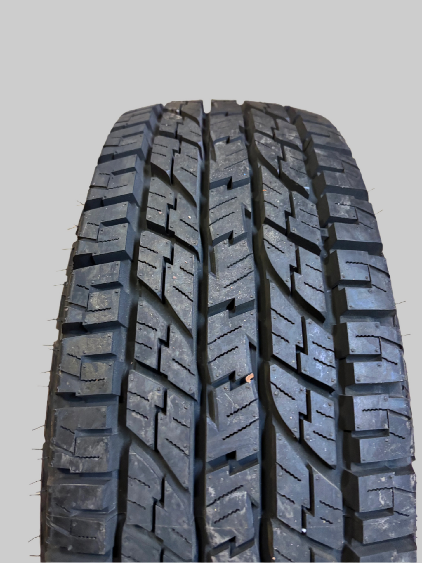 YOKOHAMA GEOLANDAR A/T G015 P 245 75 16 118/115R LRE 10PLY ALL TERRAIN TIRE 110101633