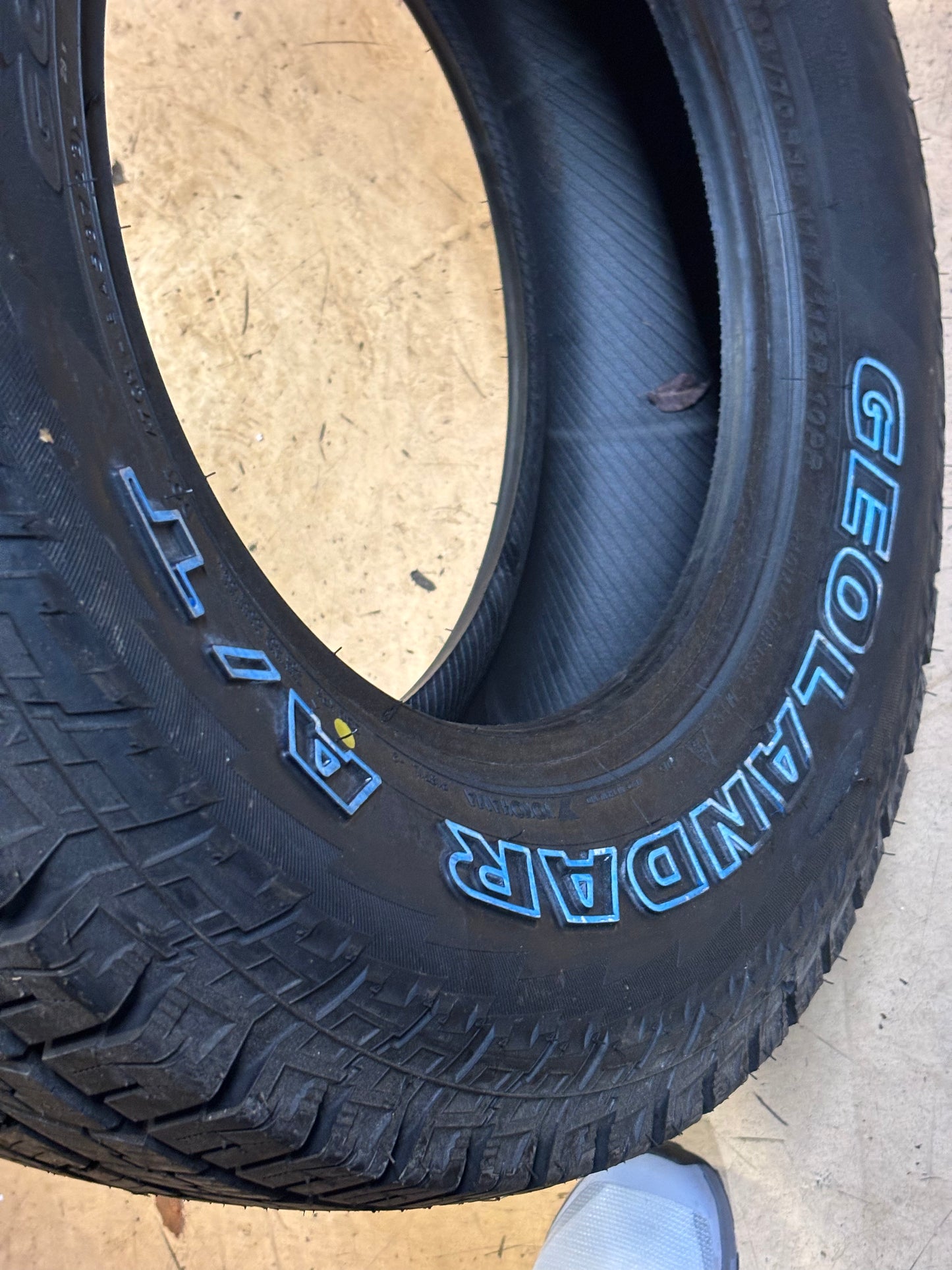 YOKOHAMA GEOLANDAR A/T G015 P 245 75 16 118/115R LRE 10PLY ALL TERRAIN TIRE 110101633