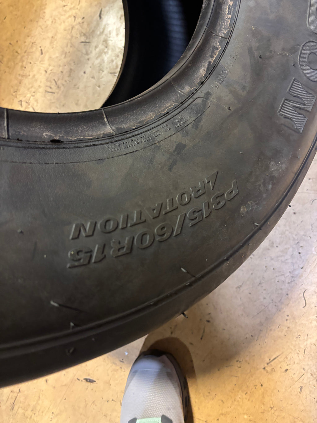 MICKEY THOMPSON ET STREET RADIAL PRO BSW P 315 60 15 SL DRAG RACING TIRE 315018015
