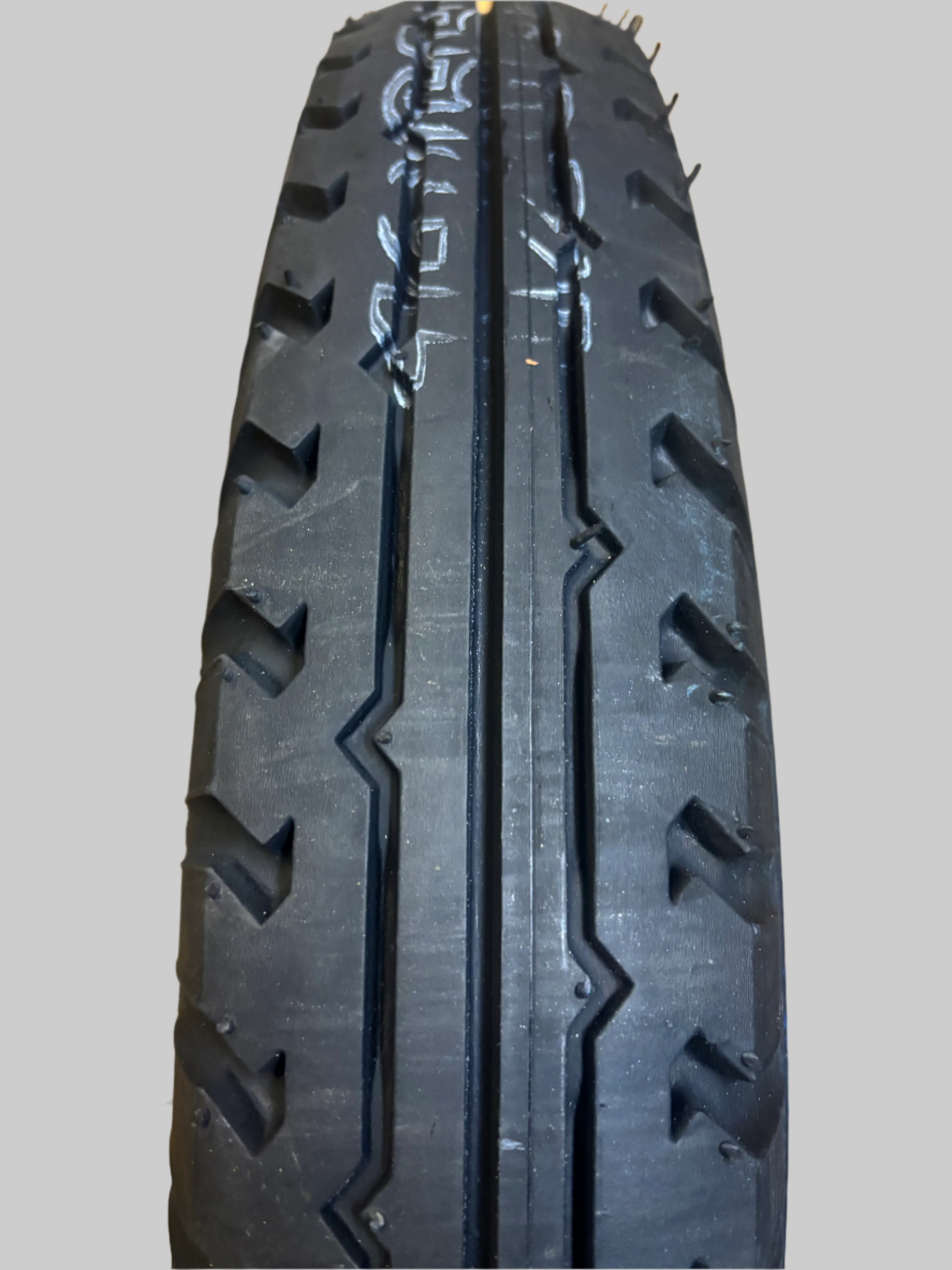 FIRESTONE GUM DIPPED 2.625 INCH WHITEWALL 4.75 5.00 19 CLASSIC CAR TIRE 729610
