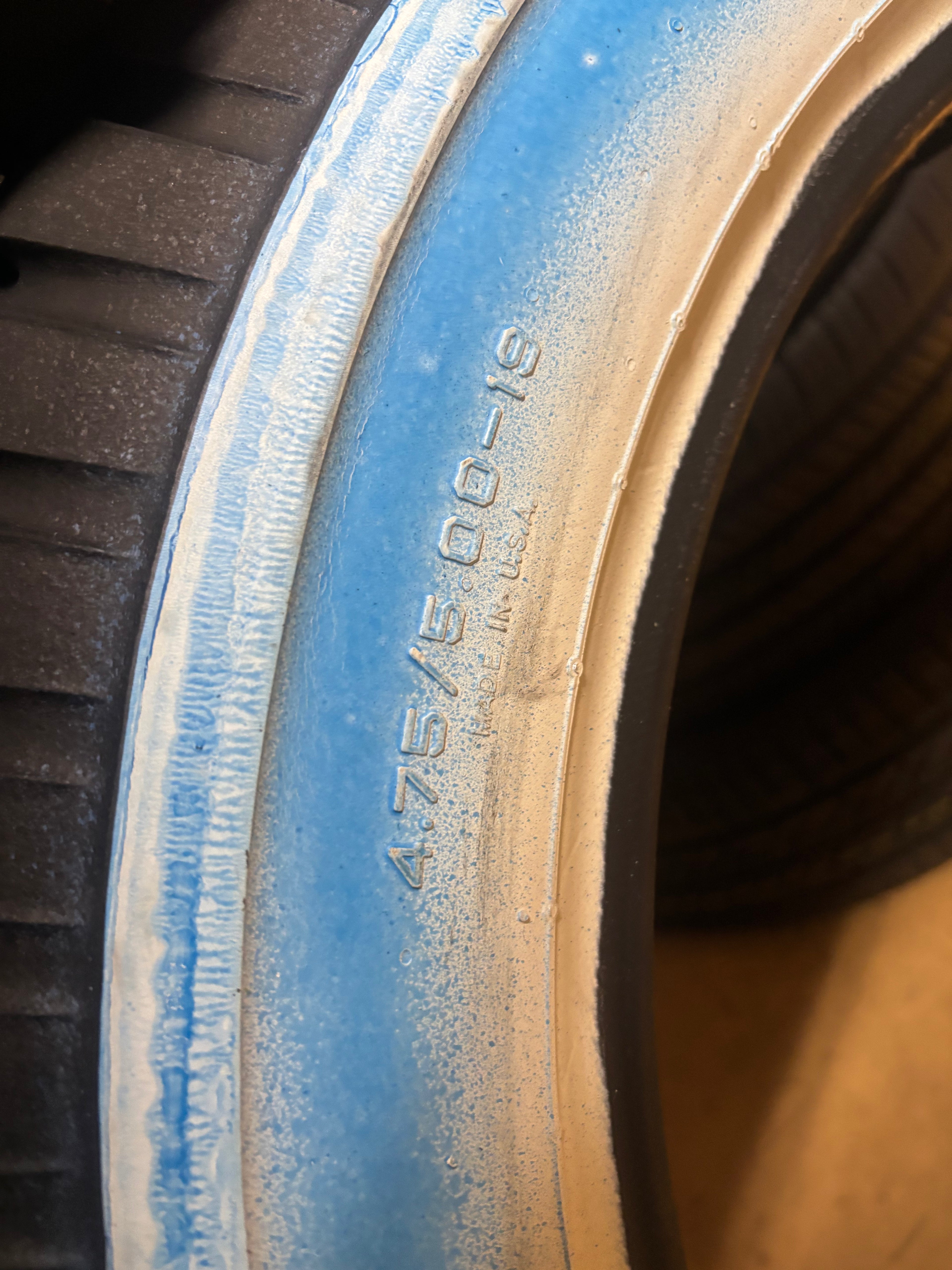 FIRESTONE GUM DIPPED 2.625 INCH WHITEWALL 4.75 5.00 19 CLASSIC CAR TIRE 729610