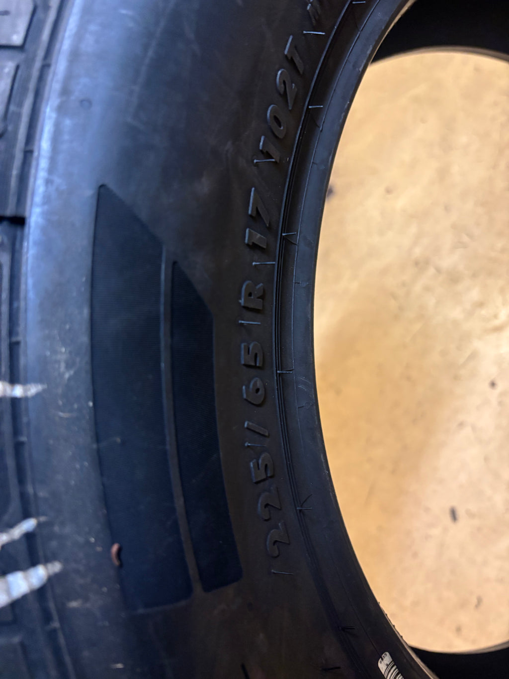 CONTINENTAL TRUECONTACT TOUR P 225 65 17 102T SL ALL SEASON TIRE 15500770000