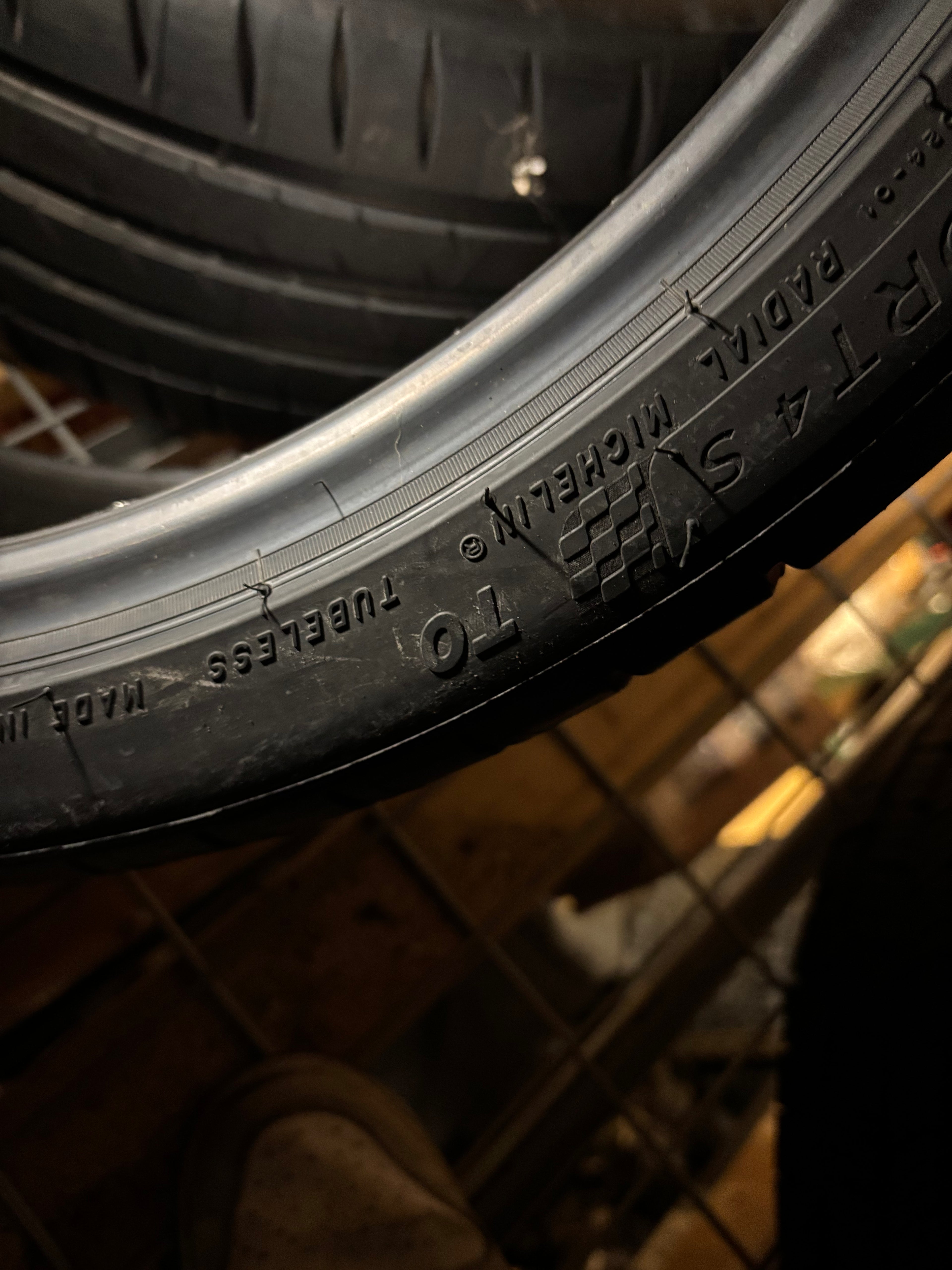 2 MICHELIN PILOT SPORT 4S (TO) TESLA FOAM P 235 35 20 92Y XL TIRES 49531