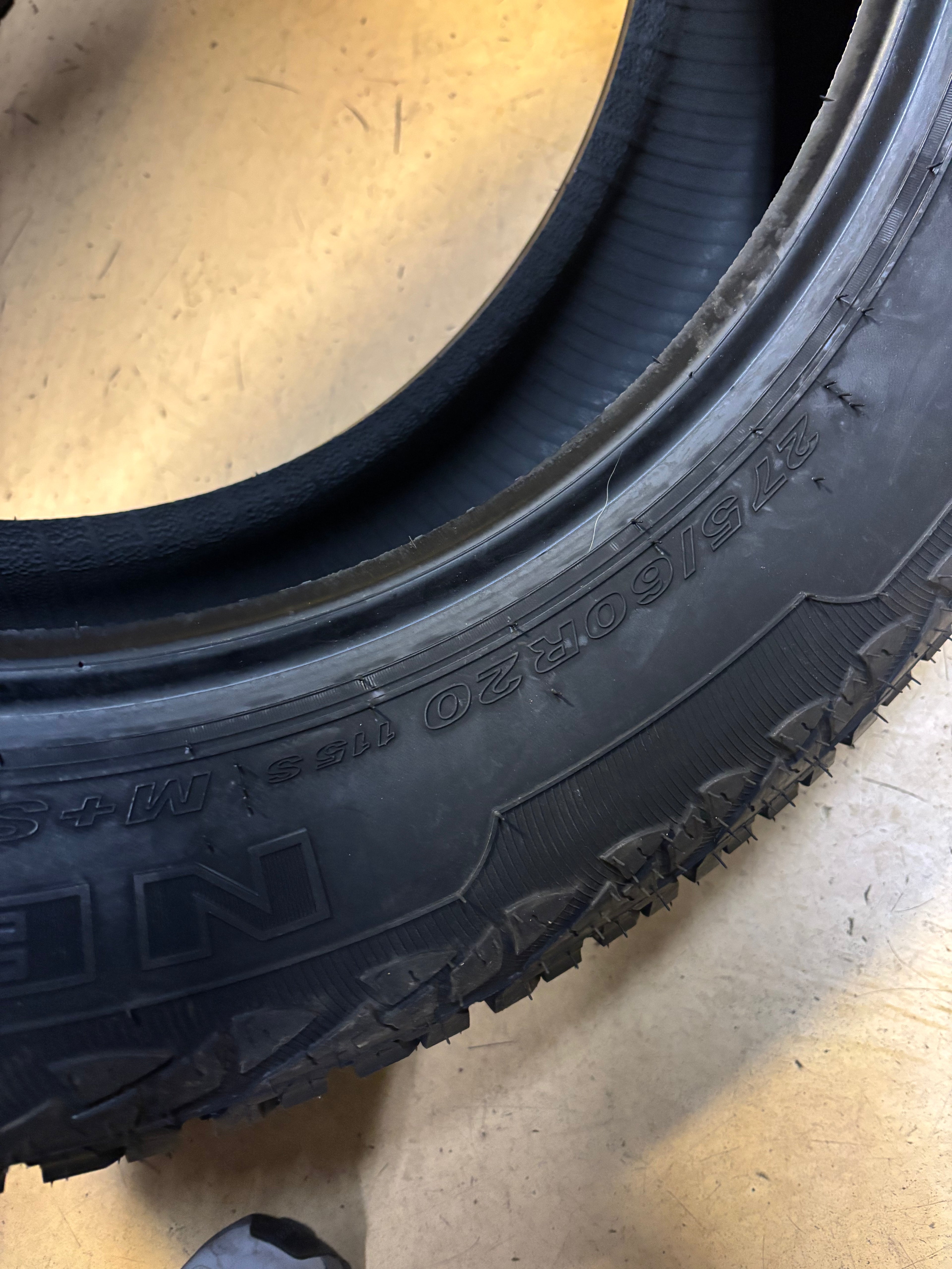 (KSL ONLY) 4 NEXEN  ROADIAN AT PRO RA8 BSW BSW P 275 60 20 115S SL ALL TERRAIN  TIRES 13121NXK