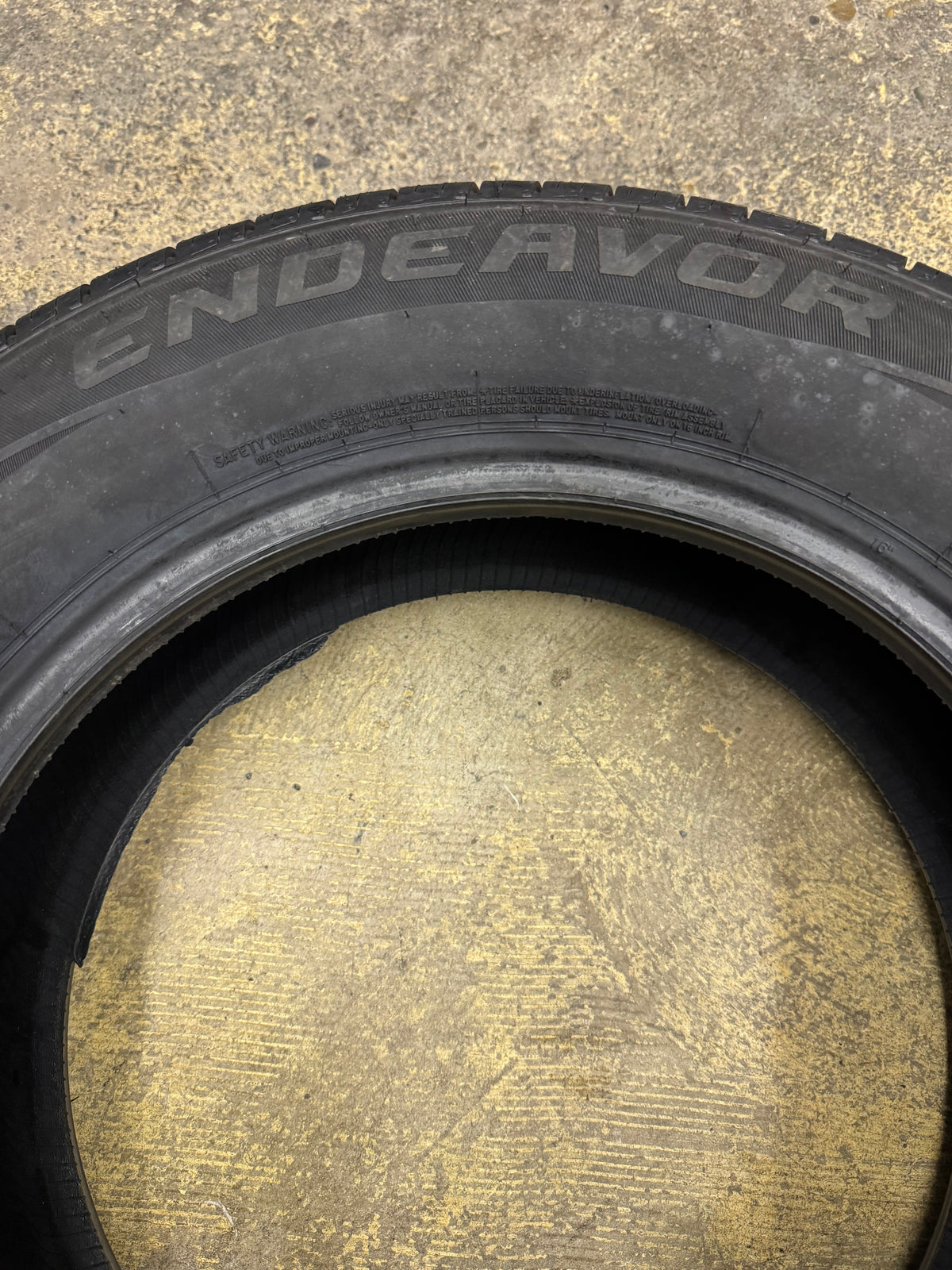 COOPER ENDEAVOR BSW P 205 65 16 95H UHP ALL SEASON TIRE 166287008