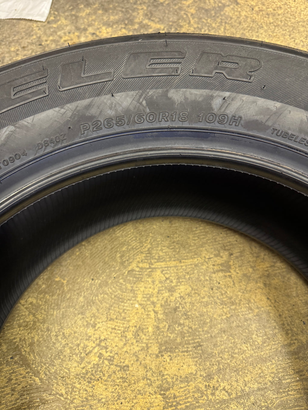 BRIDGESTONE DUELER H/T 840 BSW P 265 60 18 109H ALL SEASON TIRE 072599